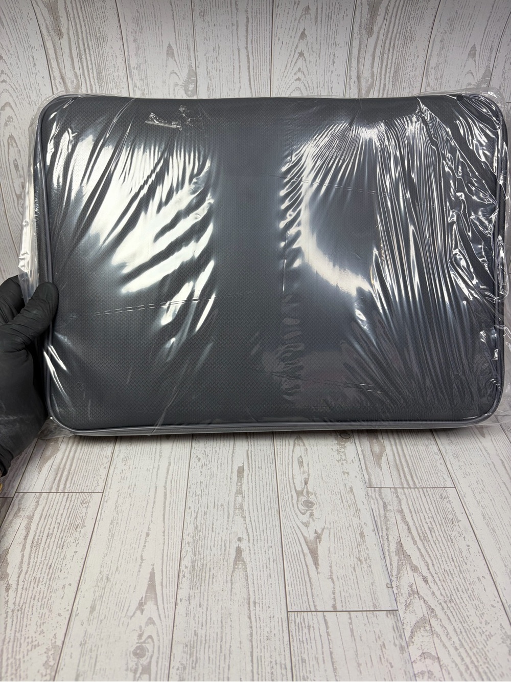 NEW!! DocSafe Fireproof Briefcase (Gray) - Picture 5 of 10